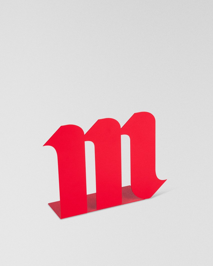 Op maat gemaakte trofee, vervaardigd door Sustain Awards voor Mahou Referentie, 2024