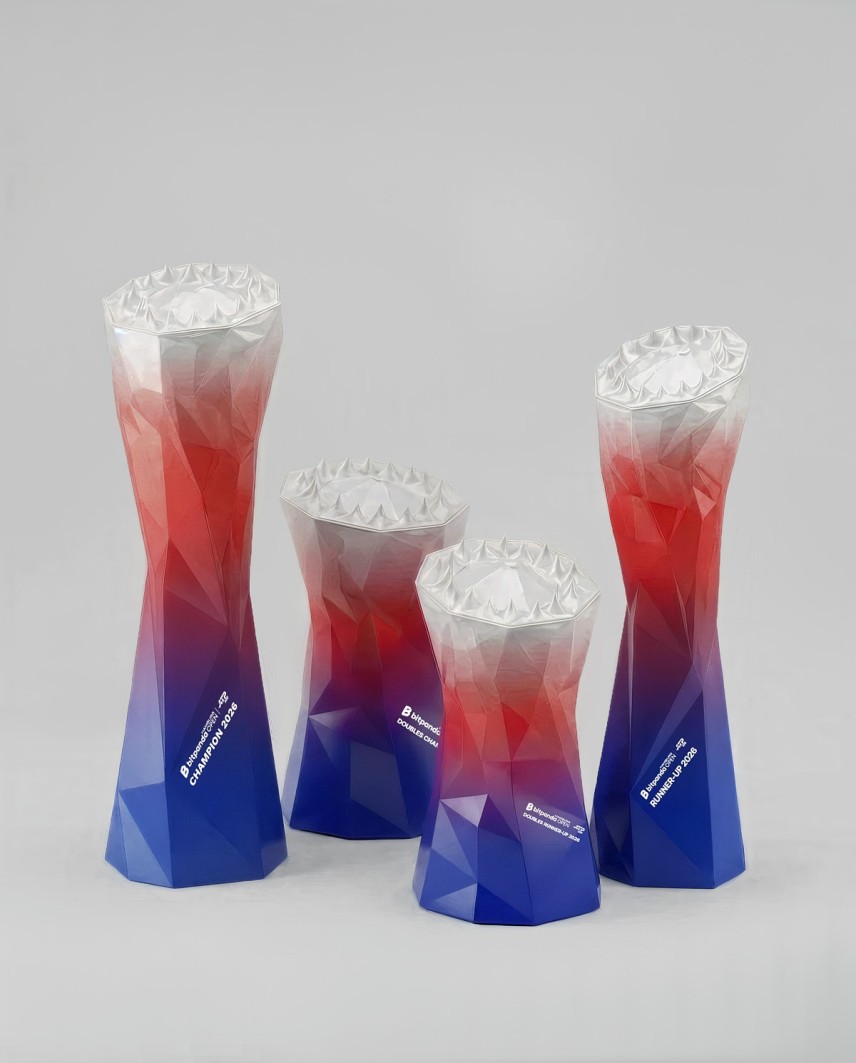 Bitpanda Hamburg Open Trophy 2026 designed and manufactured by Sustain Awards