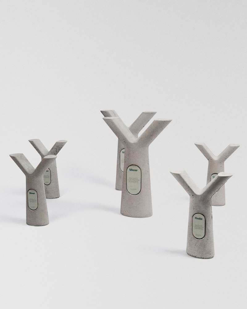 Op maat gemaakte trofee, vervaardigd door Sustain Awards voor Ferrovial Innovation Awards, 2024 2